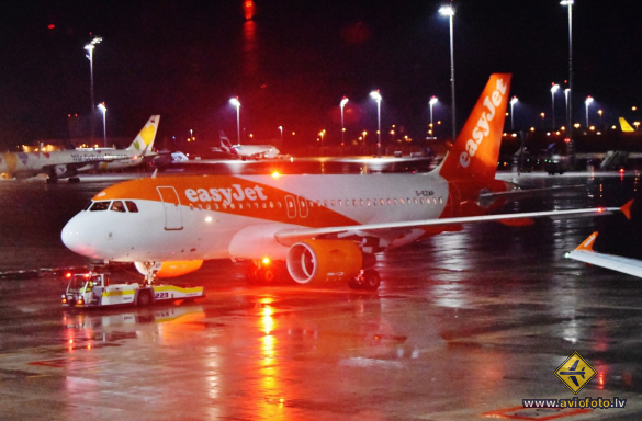 Airbus A319-111